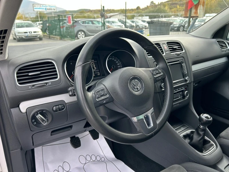 VW Golf 1.4TSI-Highline, снимка 12 - Автомобили и джипове - 46356219