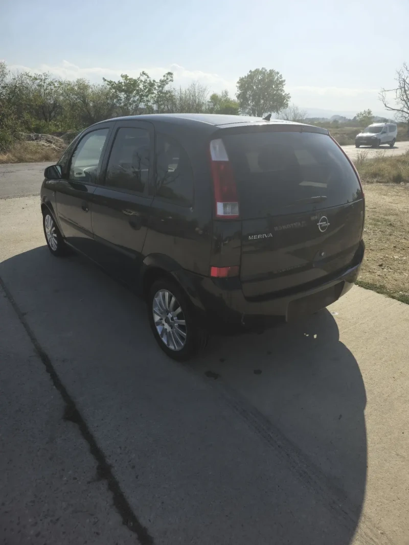 Opel Meriva 1.6, снимка 5 - Автомобили и джипове - 47385696