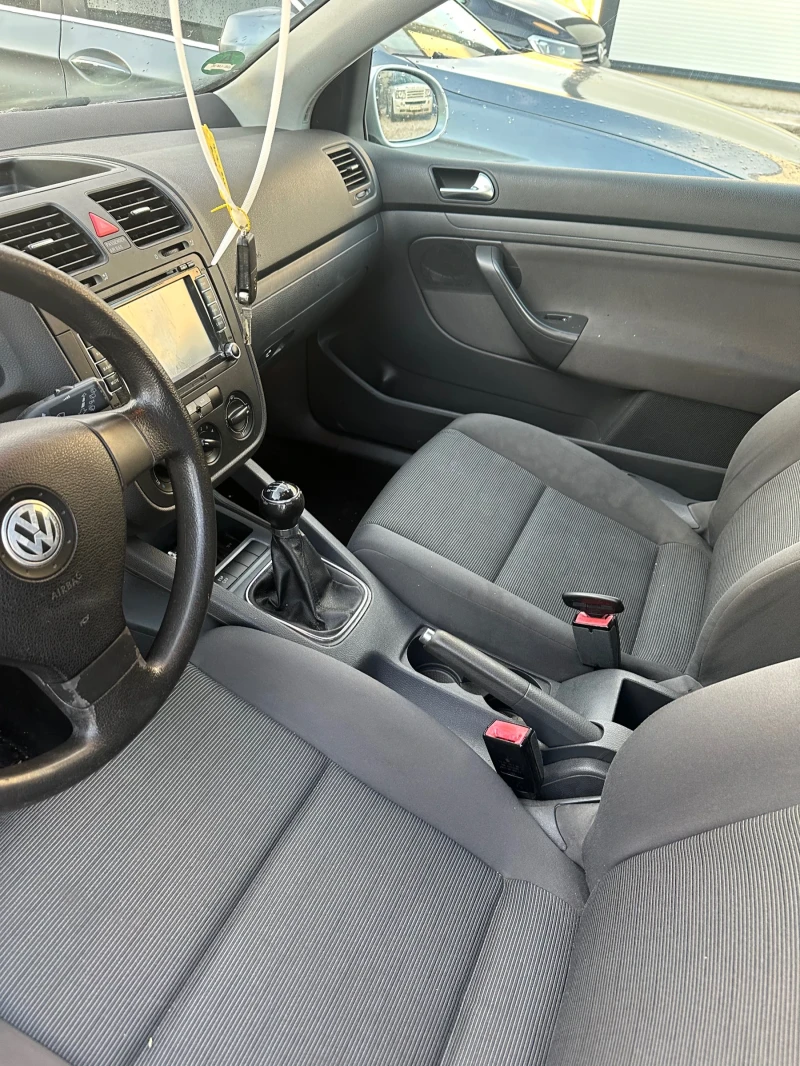 VW Golf 1.4i, снимка 7 - Автомобили и джипове - 48307742