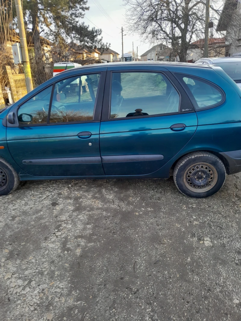 Renault Megane, снимка 3 - Автомобили и джипове - 48610888