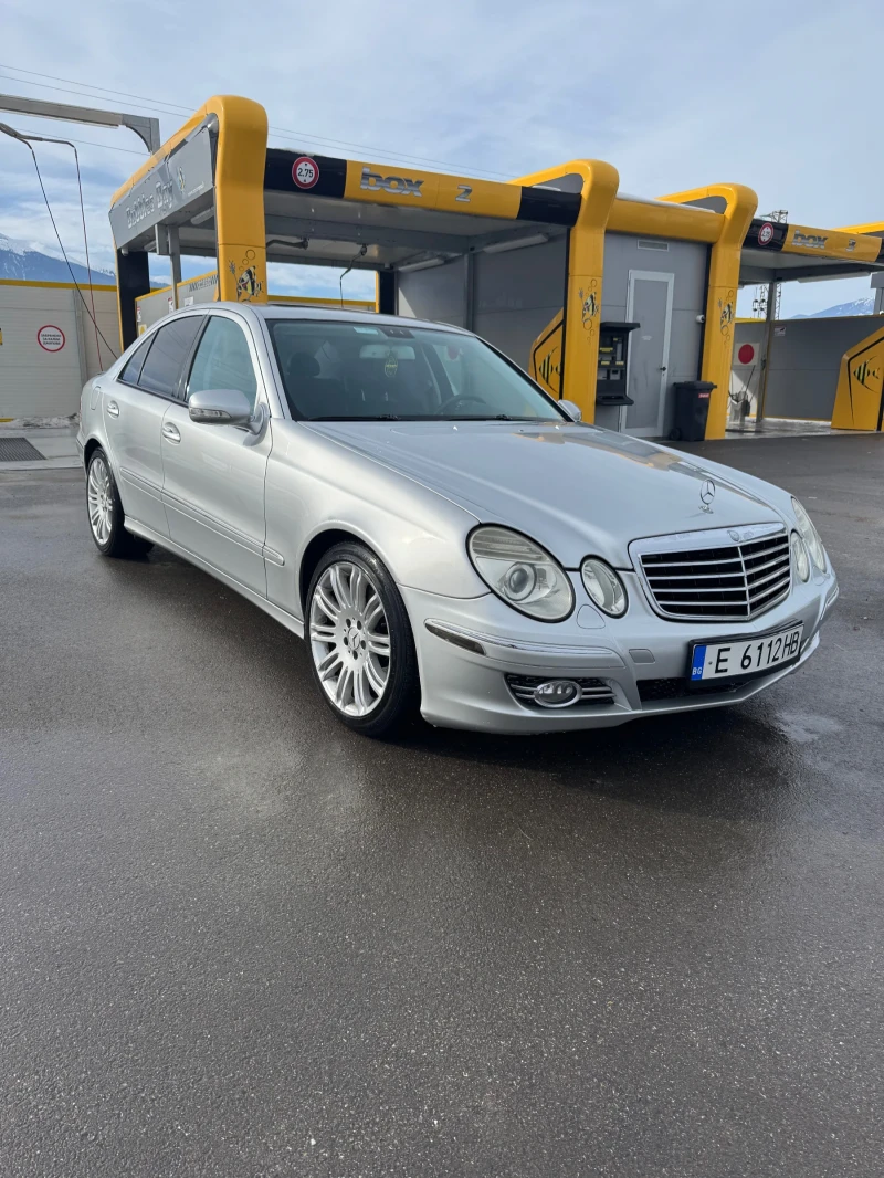 Mercedes-Benz E 500, снимка 1 - Автомобили и джипове - 48755925