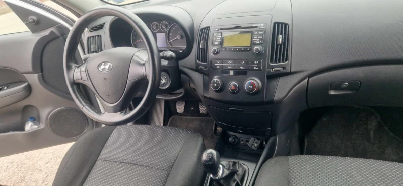 Hyundai I30 1.4, снимка 5 - Автомобили и джипове - 48949465