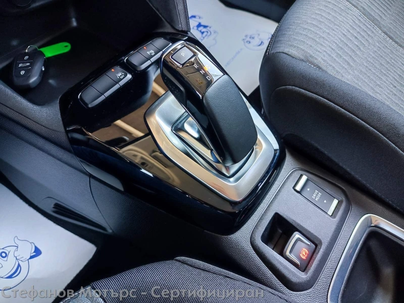 Opel Corsa -e Edition (136hp) AT, снимка 14 - Автомобили и джипове - 50821187