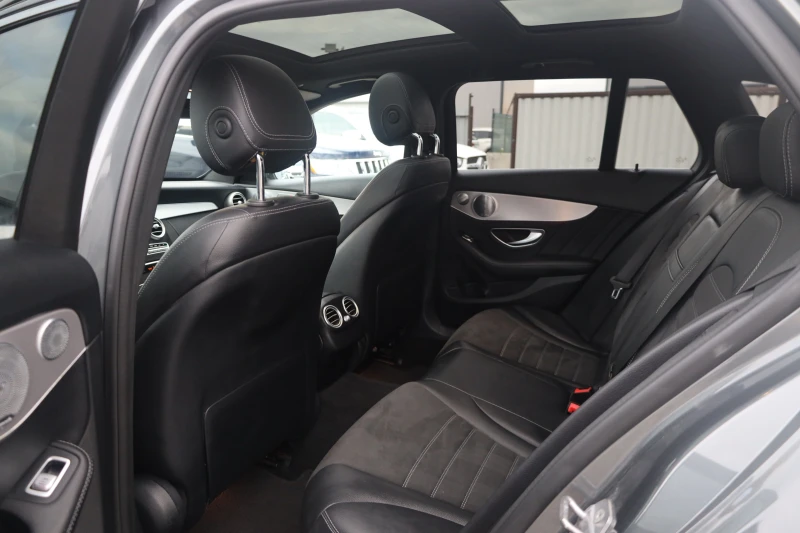 Mercedes-Benz C 220 d AMG 360  Virtual KeyGO DISTR BURM PANO #iCarbg, снимка 10 - Автомобили и джипове - 51822309