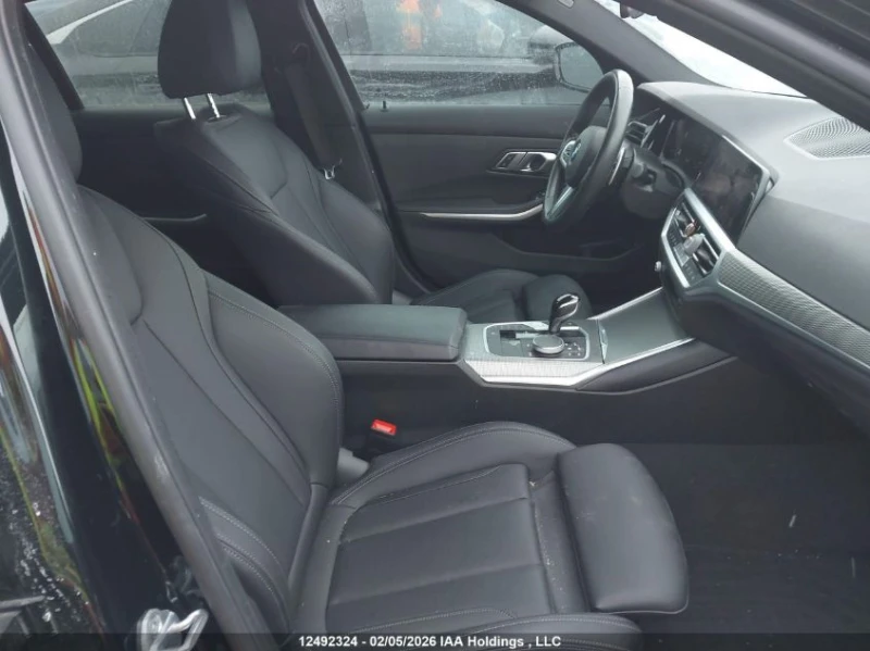 BMW 330 MPACK* AMBIENT* ПОДГРЕВ* KEYLESS* REMOTECONTROL, снимка 8 - Автомобили и джипове - 53454532