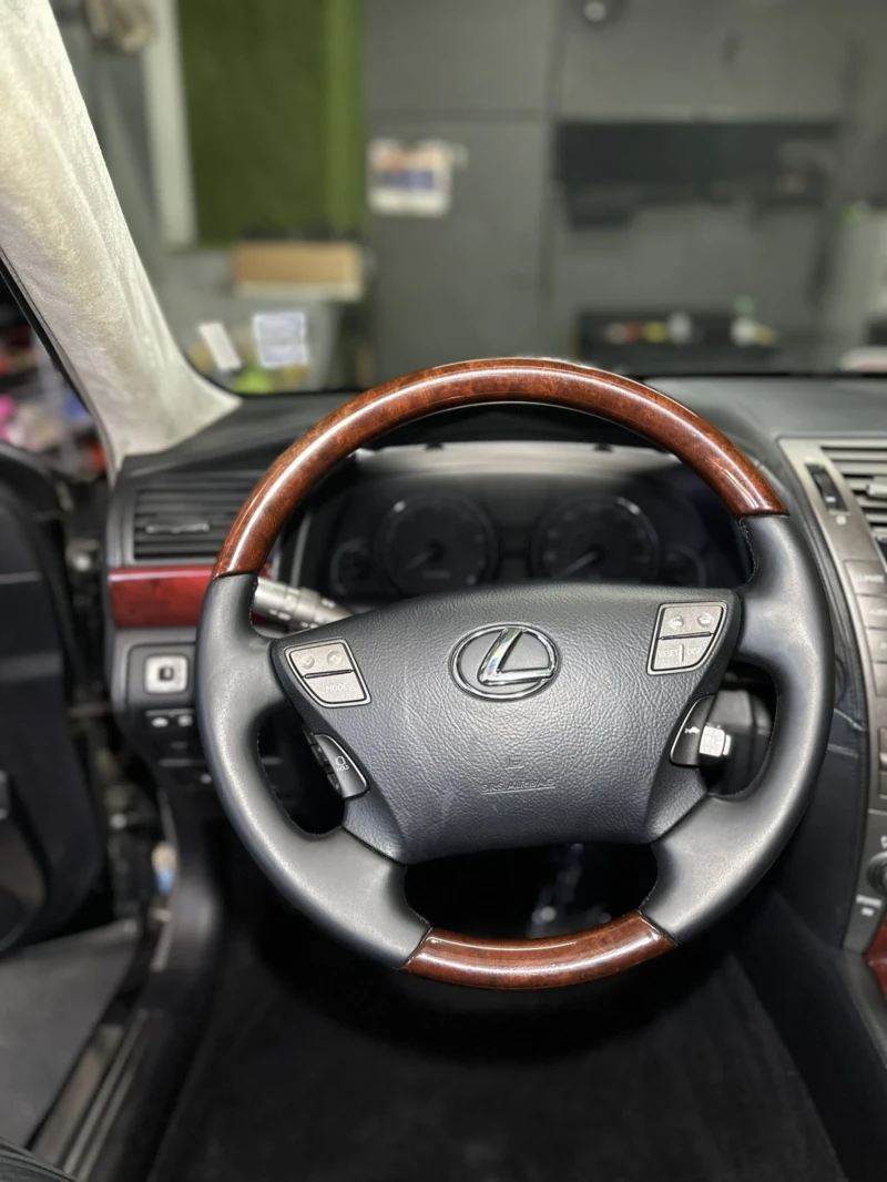 Lexus LS 600, снимка 14 - Автомобили и джипове - 53454201