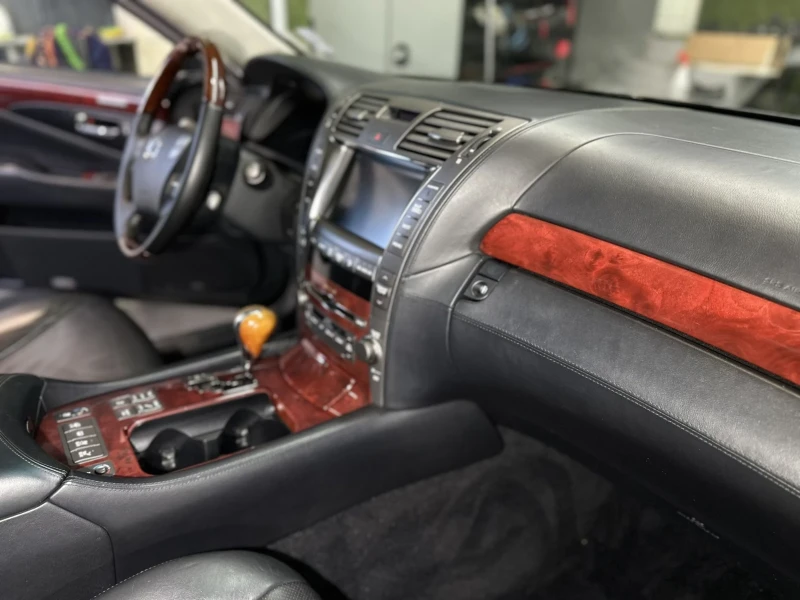 Lexus LS 600, снимка 12 - Автомобили и джипове - 53454201