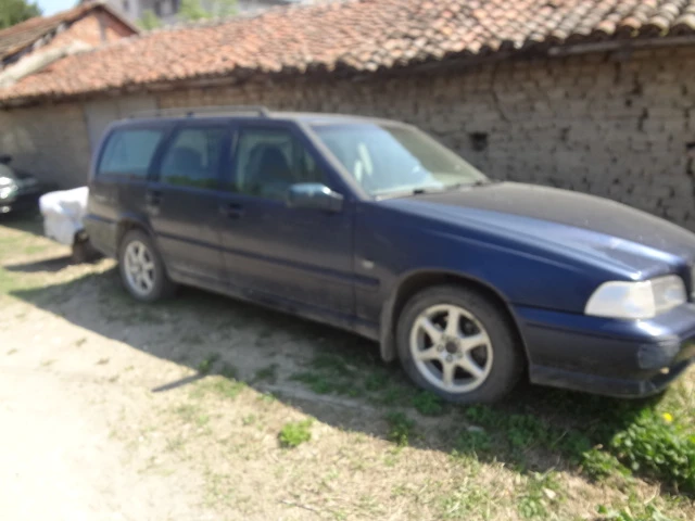 Volvo V70