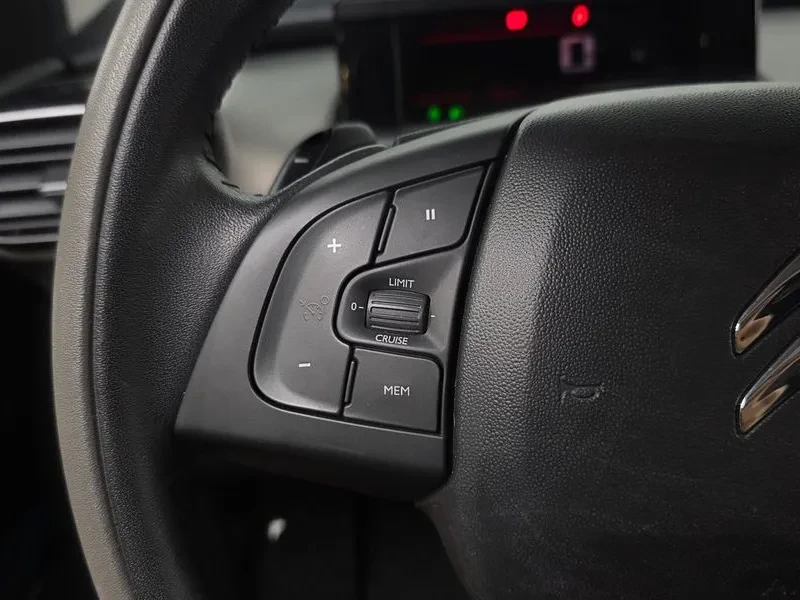 Citroen C4 Cactus  1.6 Bluehdi One Tone Edition | Mobile.bg � ����������� 17