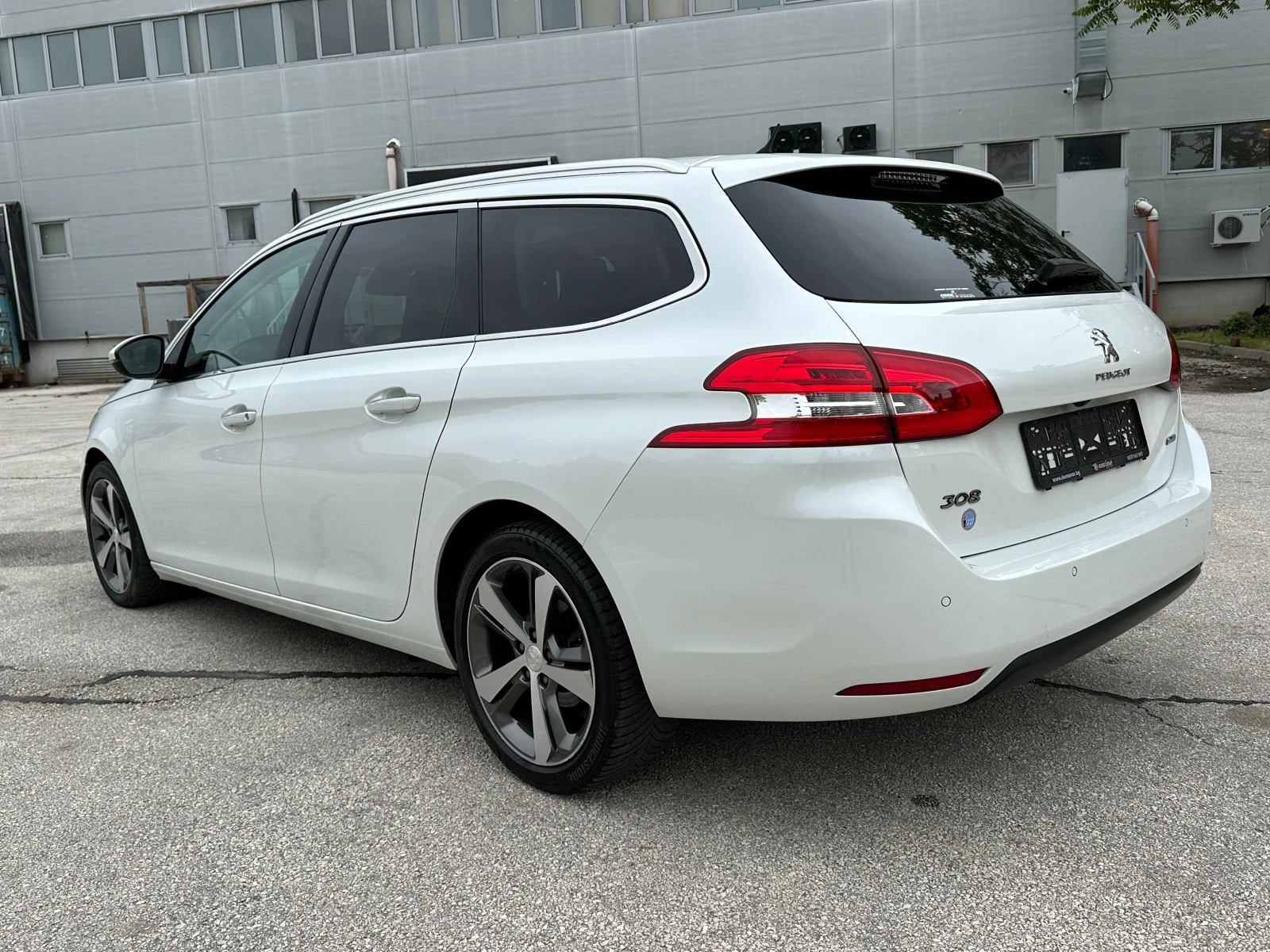 Peugeot 308 2.0HDi Feline - изображение 3