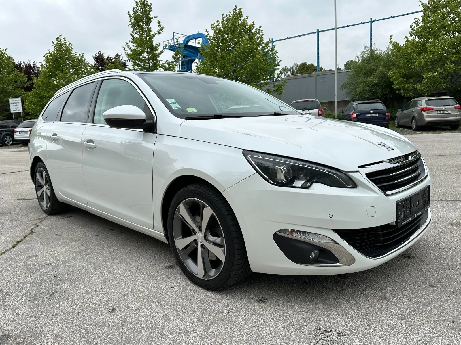 Peugeot 308 2.0HDi Feline - изображение 6