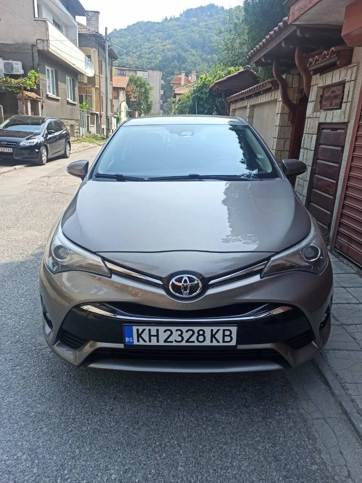 Toyota Avensis 2.0 D4D - изображение 2