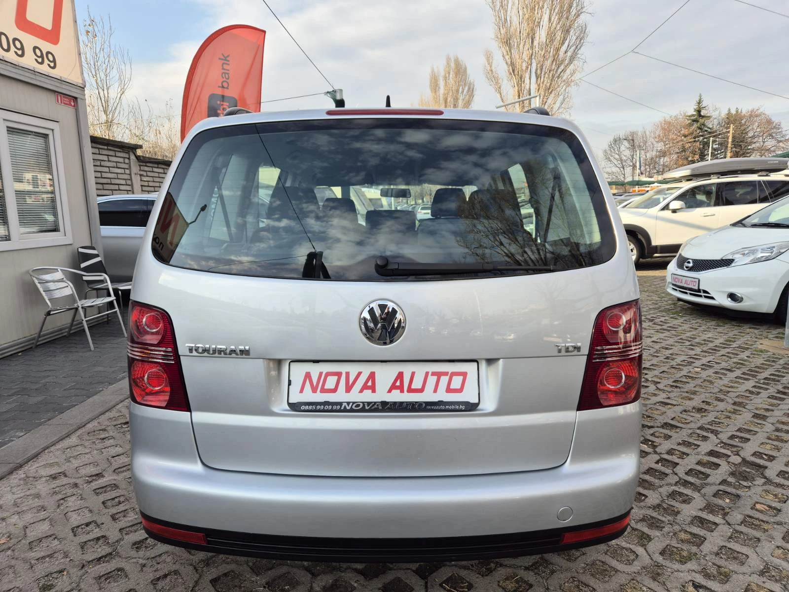 VW Touran 1.9TDI-DSG-7 МЕСТА-FACE LIFT - изображение 3