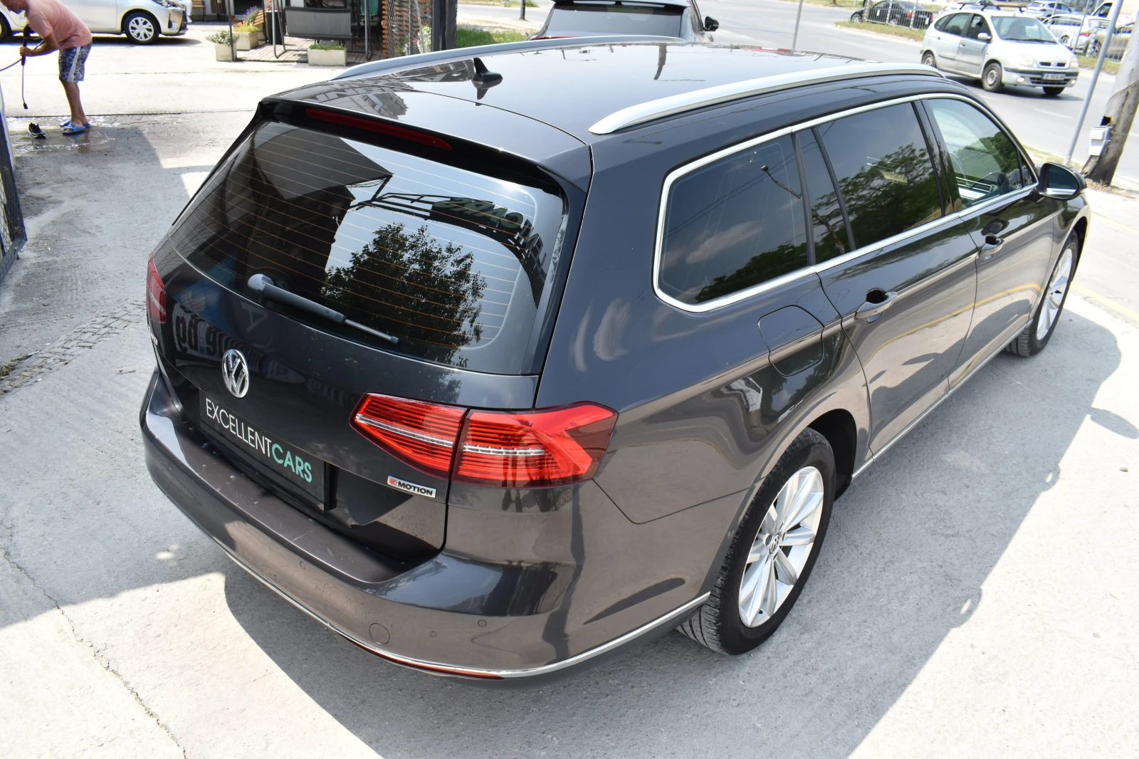 VW Passat 4MOTION* EXCLUSIVE* 360CAM - изображение 5