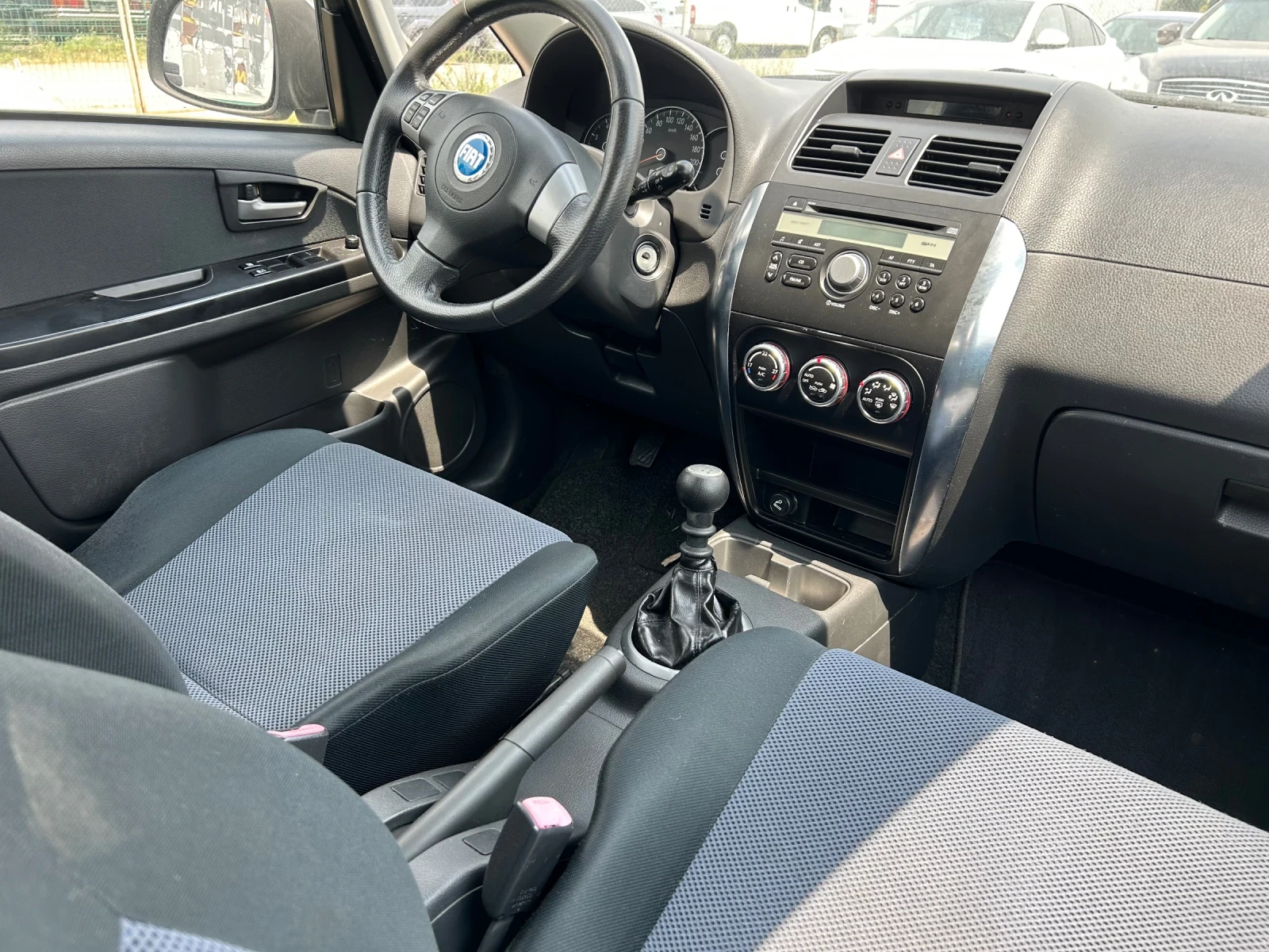 Fiat Sedici 1.9 d 4x4 | Mobile.bg — изображение 12