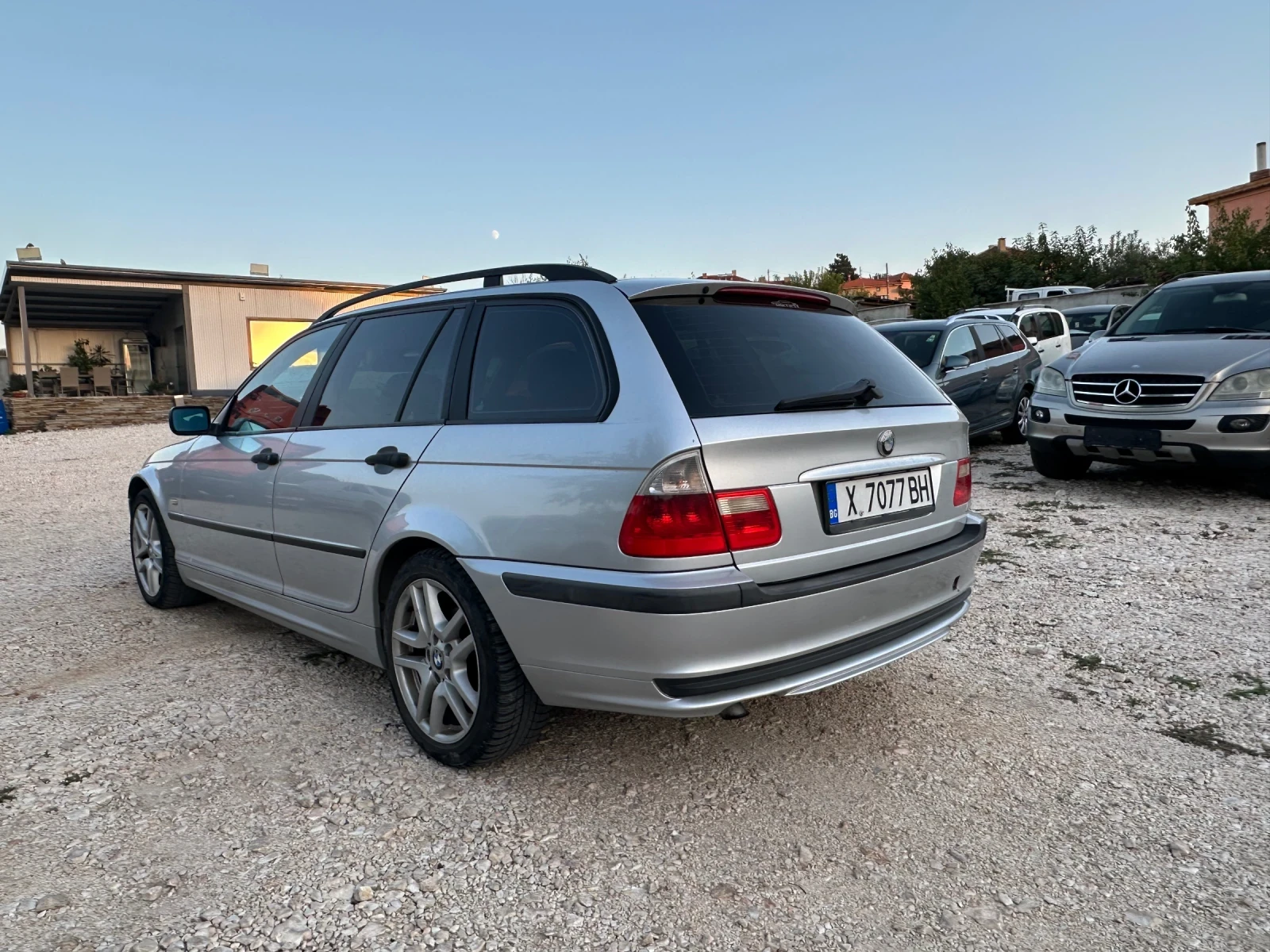 BMW 320  - изображение 6