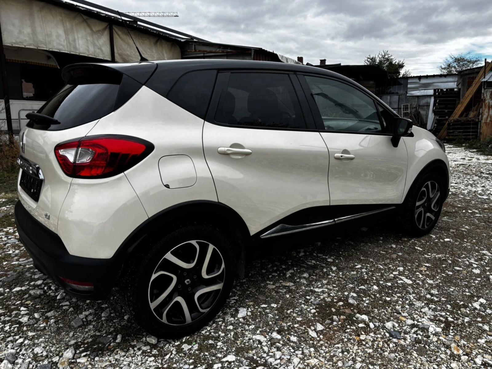 Renault Captur 1.5DCI - изображение 7