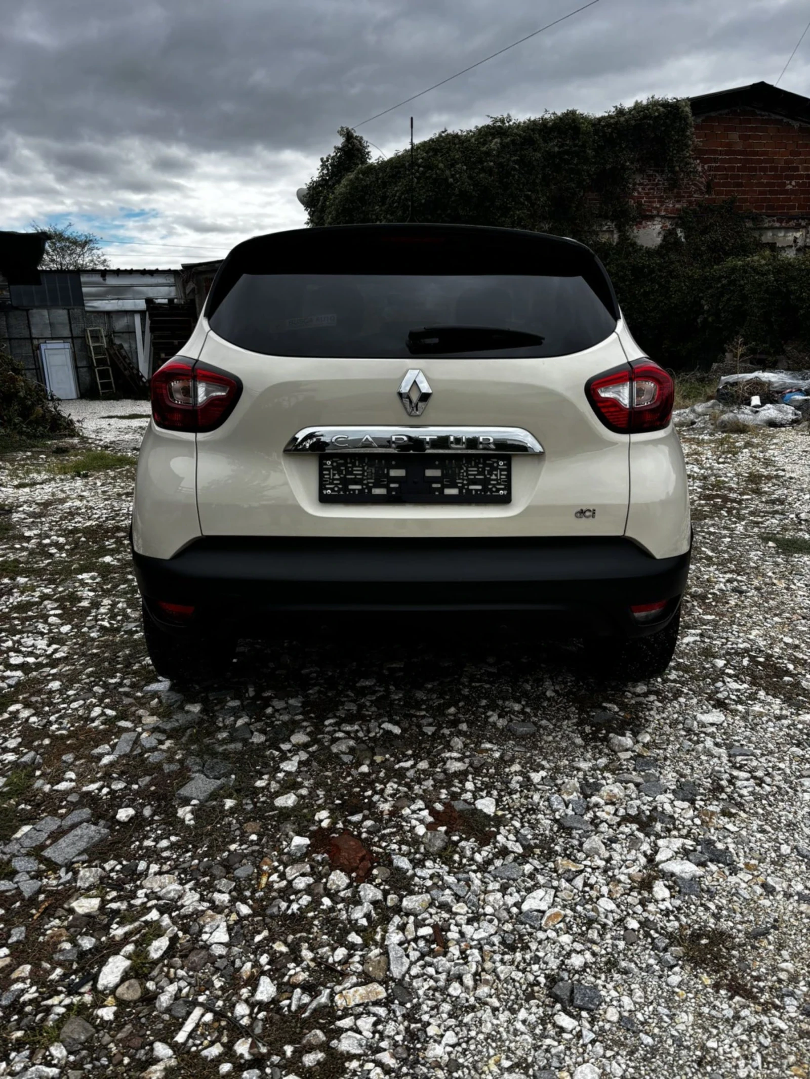 Renault Captur 1.5DCI | Mobile.bg — изображение 14
