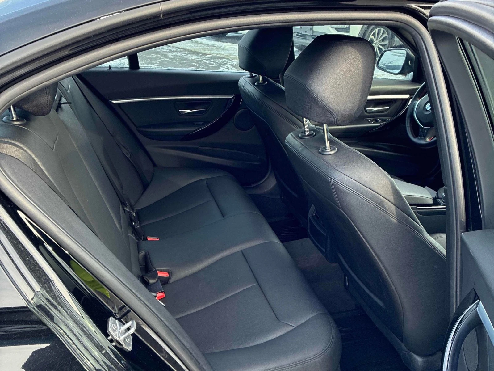 BMW 330 E CARFAX ���� ������  | Mobile.bg � ����������� 11