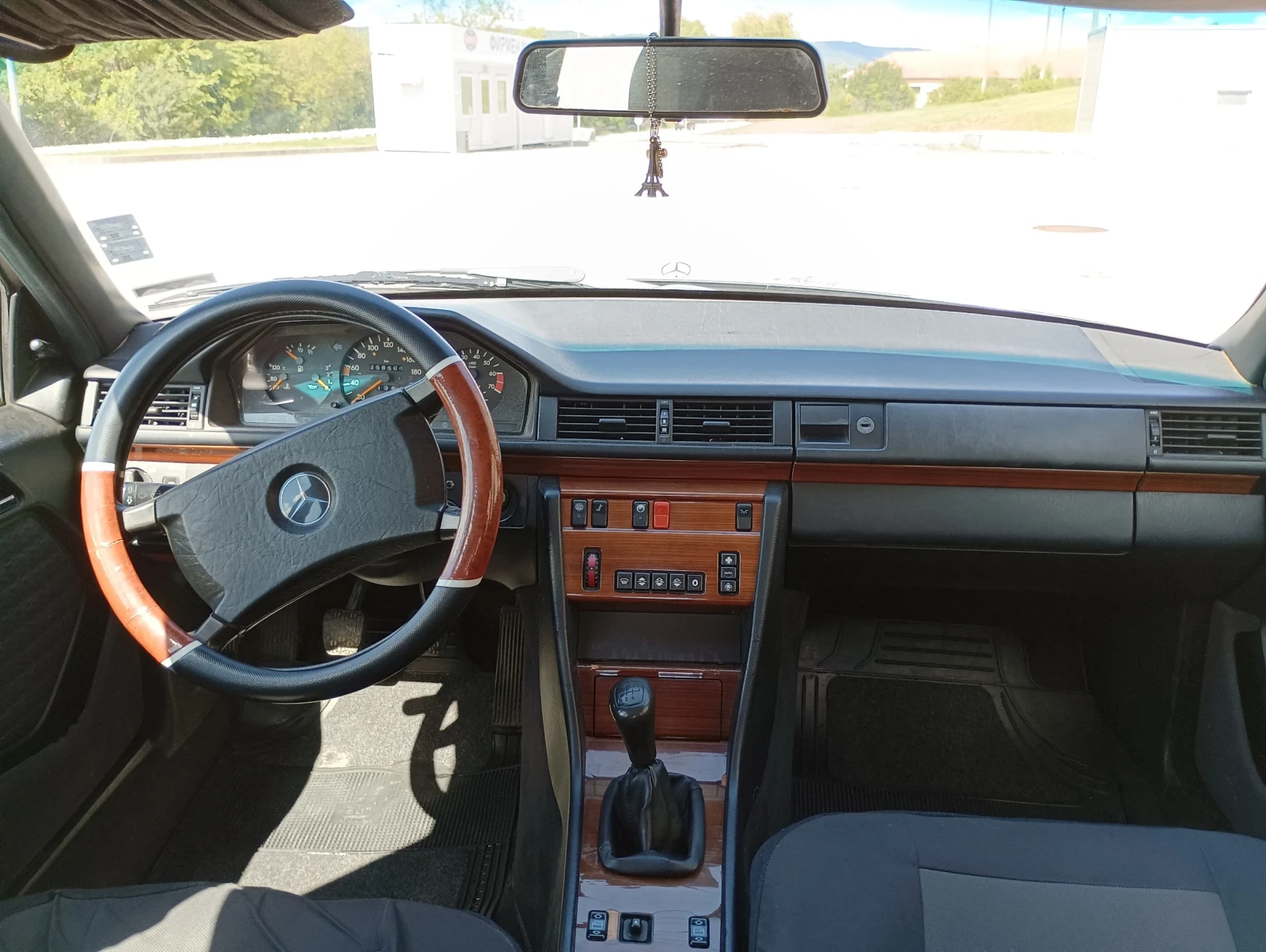 Mercedes-Benz 124 2.0 ������ | Mobile.bg � ����������� 13