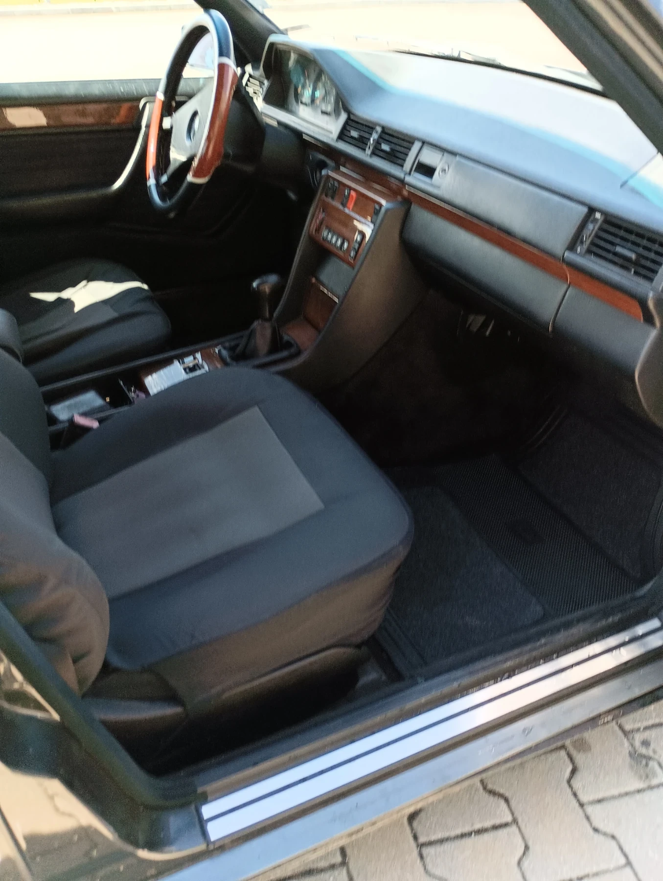 Mercedes-Benz 124 2.0 ������ | Mobile.bg � ����������� 8