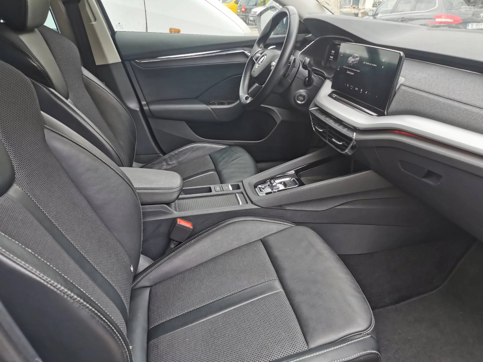 Skoda Octavia 2.0 TDI, DSG7, снимка 8 - Автомобили и джипове - 53698867