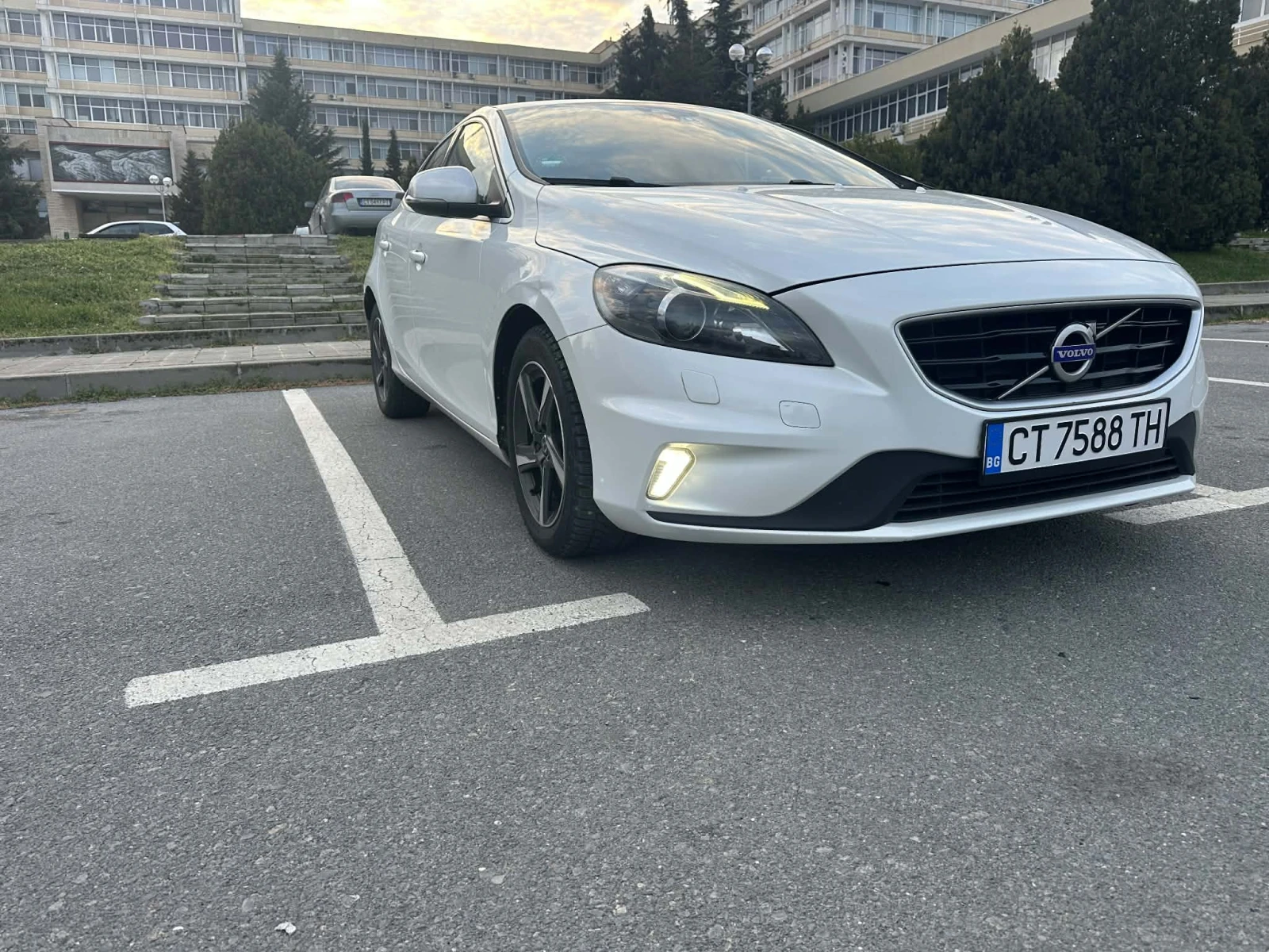 Volvo V40 2.0 120hp | Mobile.bg � ����������� 2