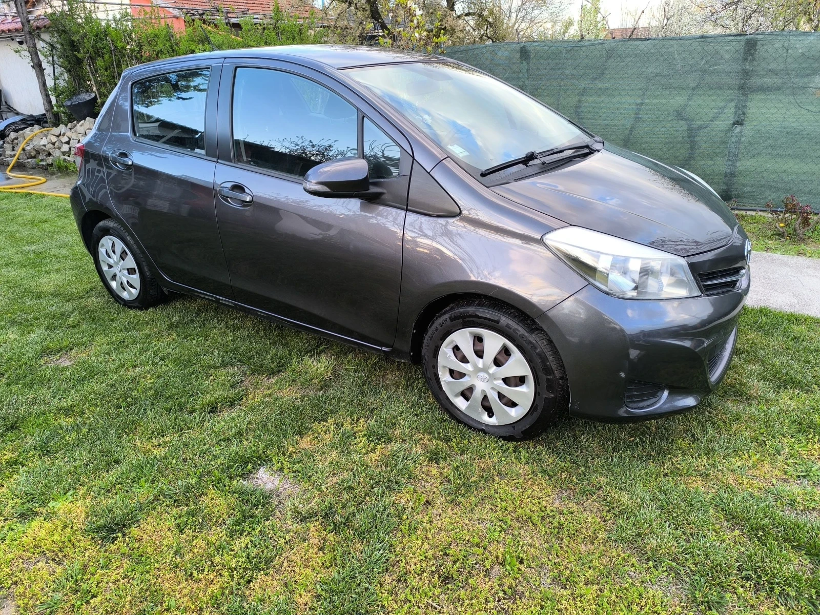 Toyota Yaris 1.3 100�.�. | Mobile.bg � ����������� 7
