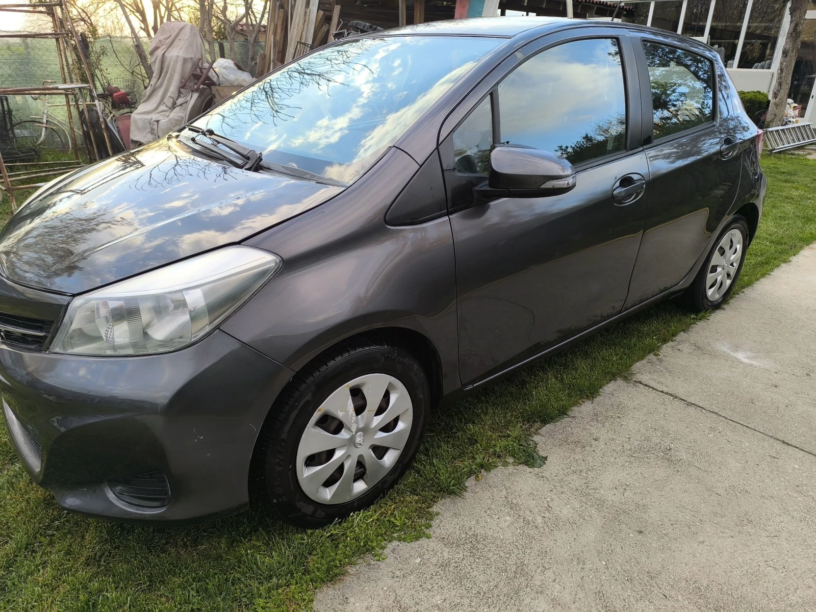 Toyota Yaris 1.3 100�.�. | Mobile.bg � ����������� 5
