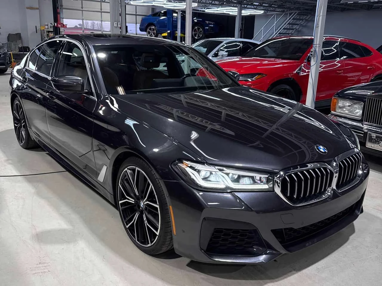 BMW 540 | 360 | HUD | HARMAN KARDON | CARFAX | , снимка 14 - Автомобили и джипове - 54443261