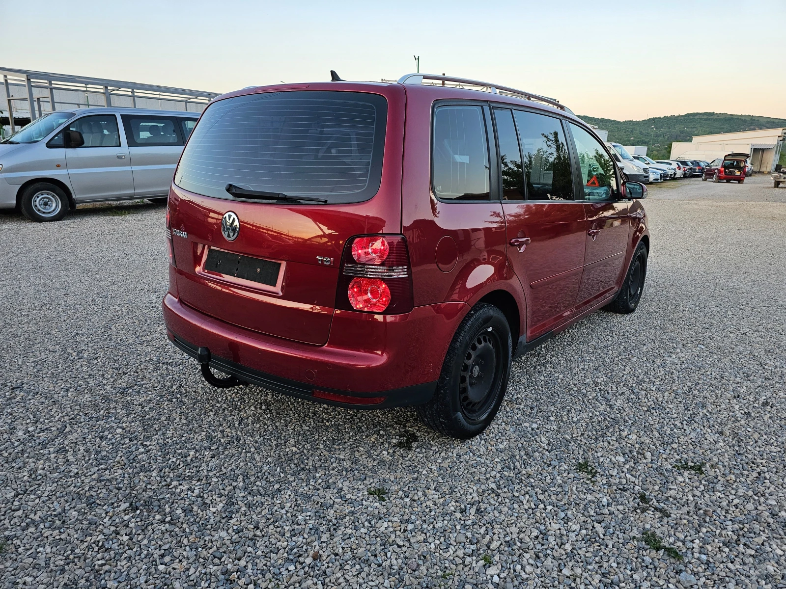 VW Touran 1.4 TSI 140kc 175000km , снимка 5 - Автомобили и джипове - 54487688