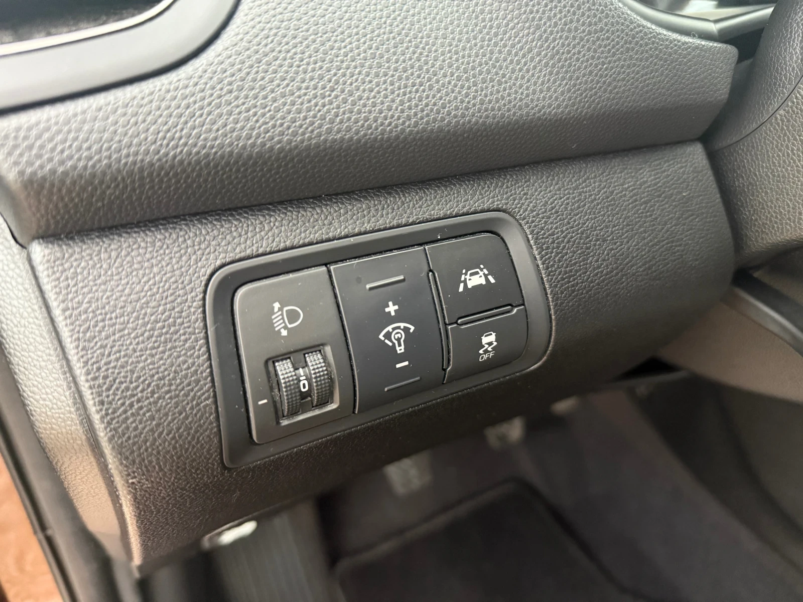 Hyundai I20 1.2/LED/PDC/Euro6, снимка 12 - Автомобили и джипове - 54524159