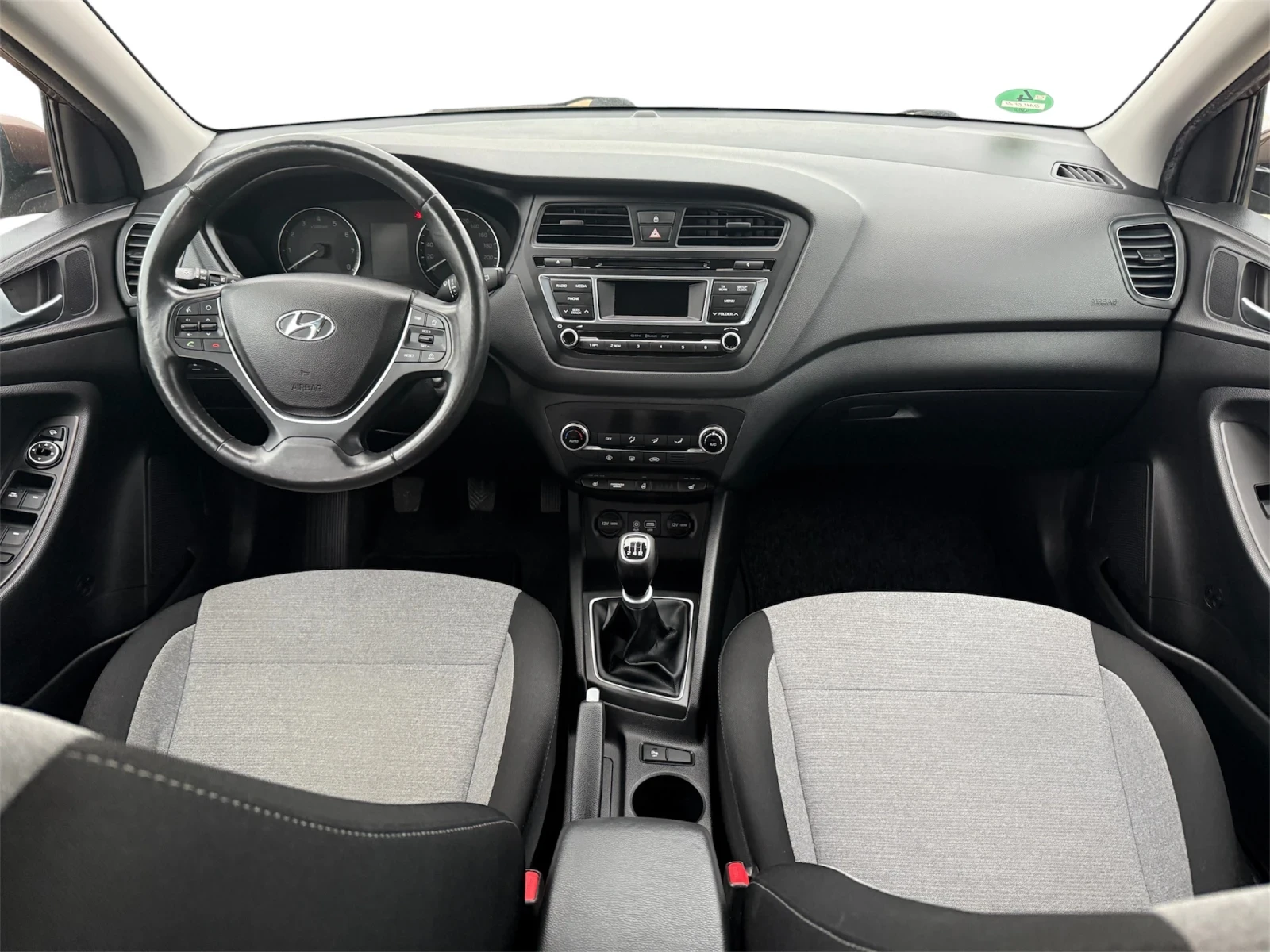 Hyundai I20 1.2/LED/PDC/Euro6, снимка 9 - Автомобили и джипове - 54524159