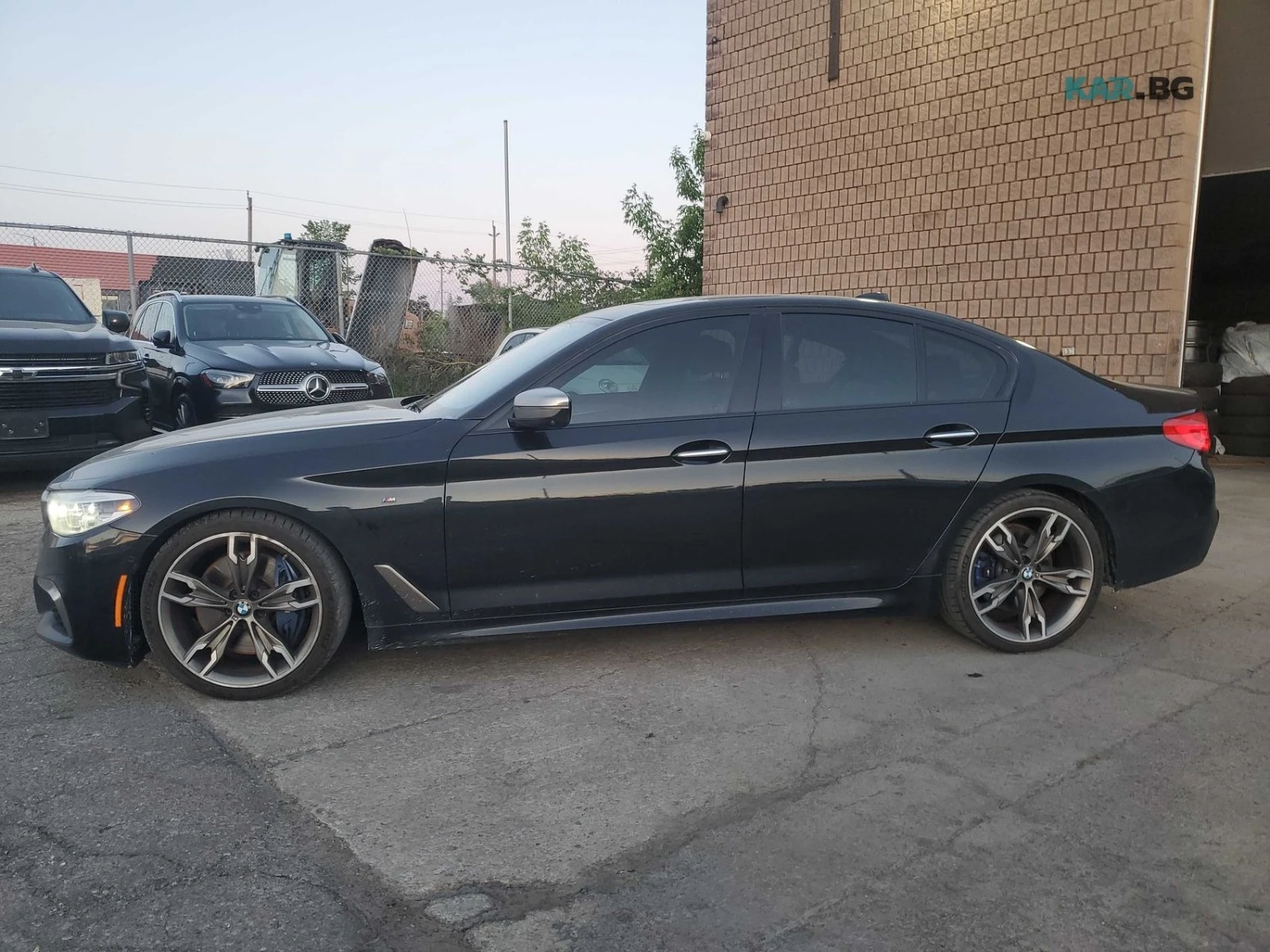 BMW 550 ЦЕНА ДО БЪЛГАРИЯ + РЕГИСТРАЦИЯ & АВТОКРЕДИТ, снимка 3 - Автомобили и джипове - 54799502