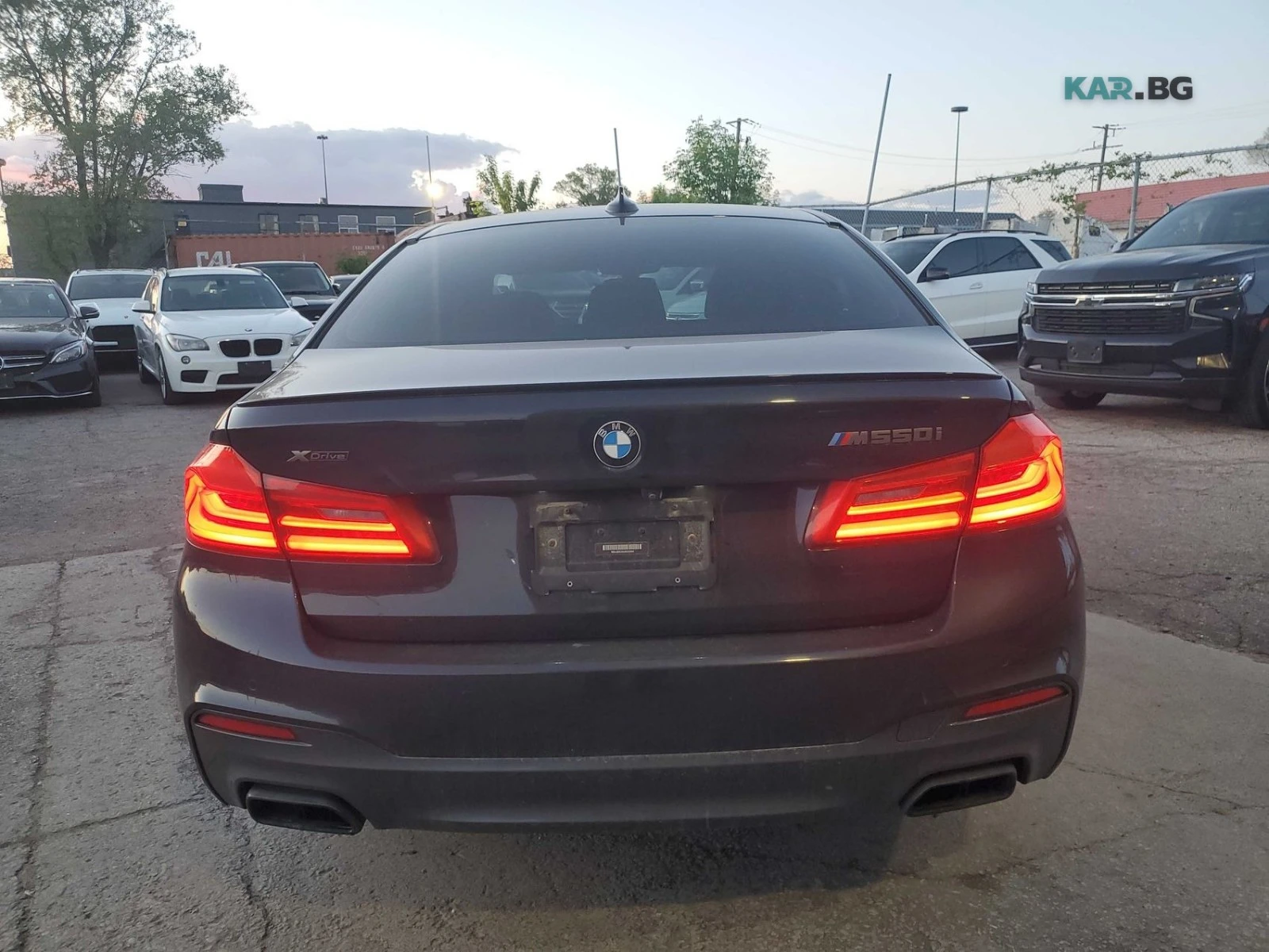 BMW 550 ЦЕНА ДО БЪЛГАРИЯ + РЕГИСТРАЦИЯ & АВТОКРЕДИТ, снимка 5 - Автомобили и джипове - 54799502