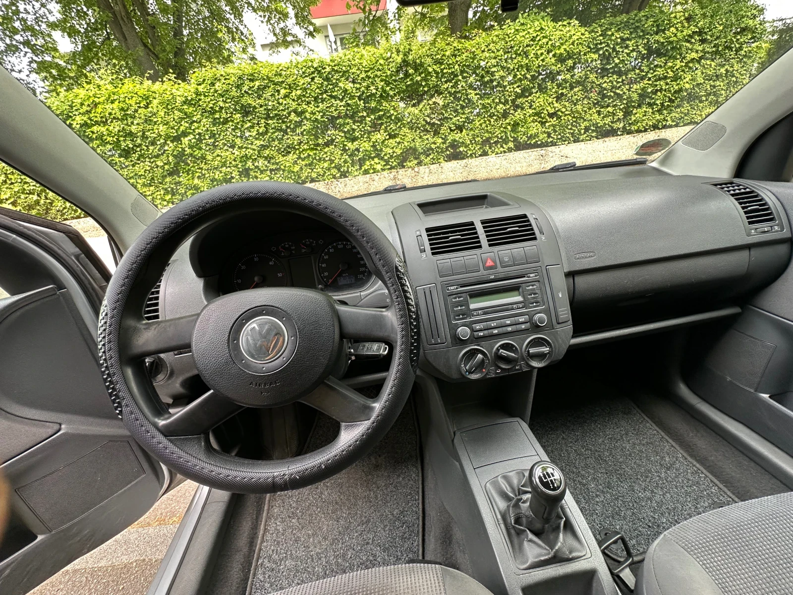 VW Polo 1.4 TDI 1 SOBSTVENIK REGISTRIRAN 2008 DO MOMENTA, снимка 5 - Автомобили и джипове - 55017184