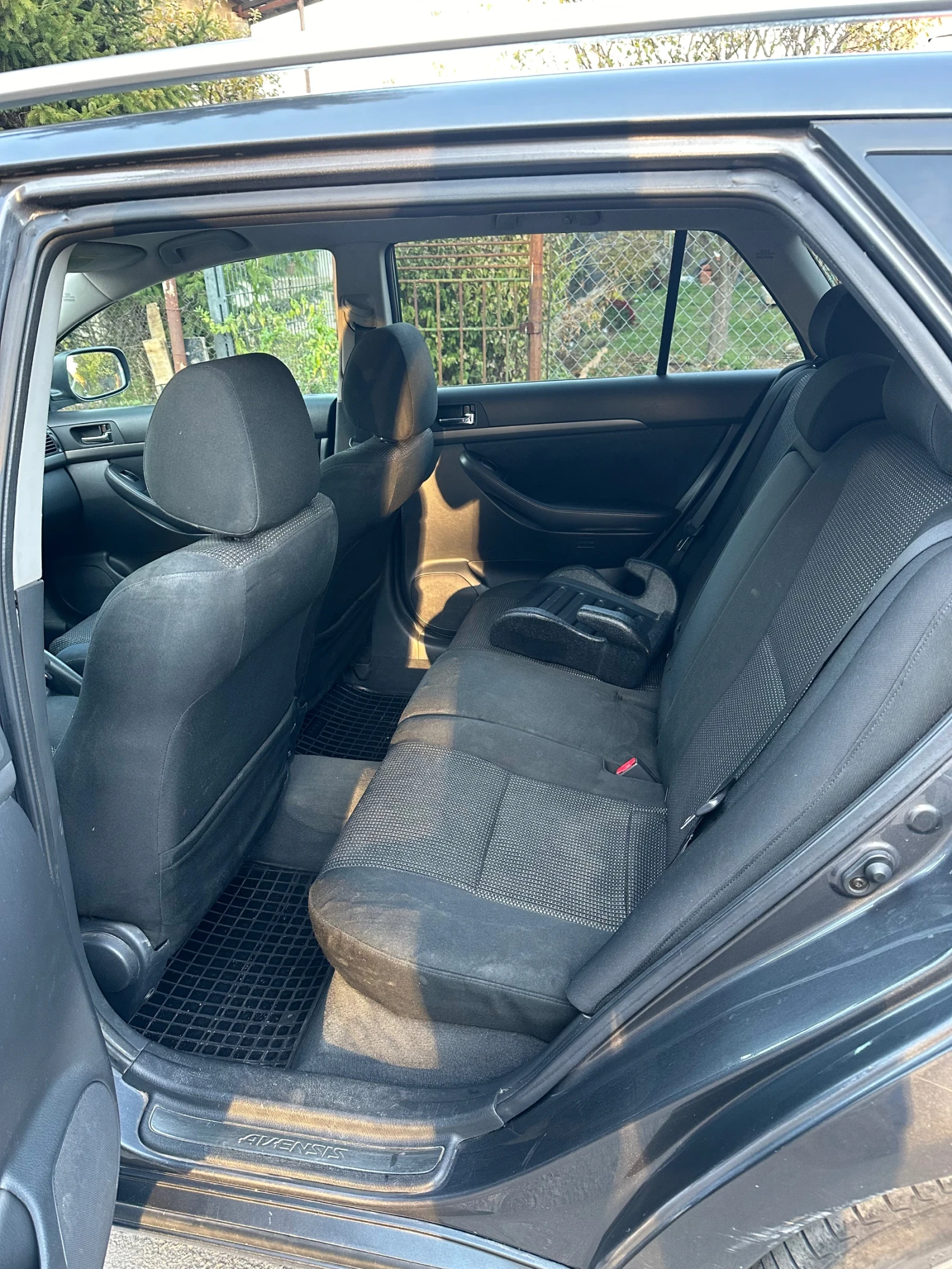 Toyota Avensis, снимка 8 - Автомобили и джипове - 55082703