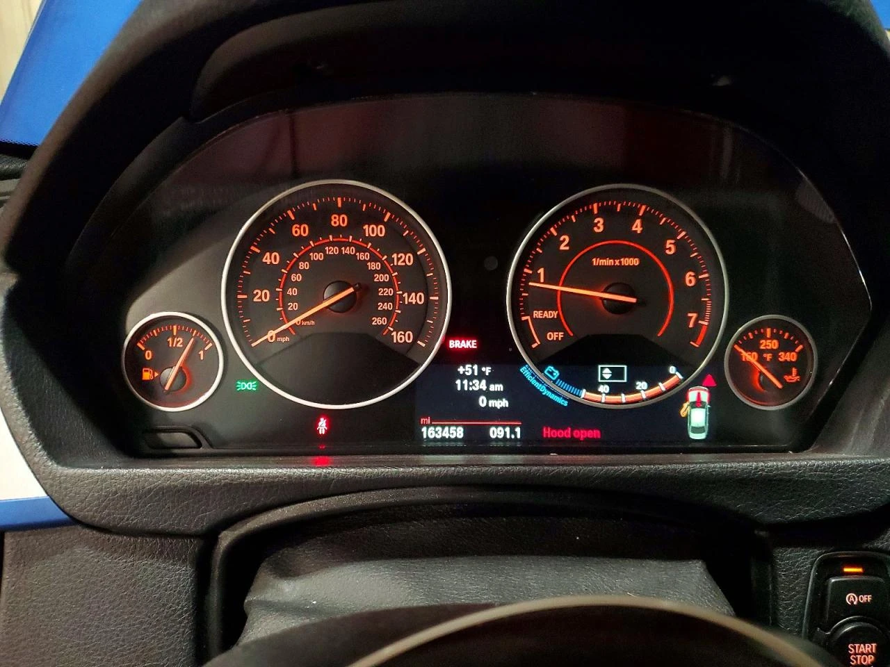BMW 335 * M-SPORT* HARMAN KARDON* HEAD-UP* ПОДГРЕВ* ШИБИДА, снимка 9 - Автомобили и джипове - 55236939