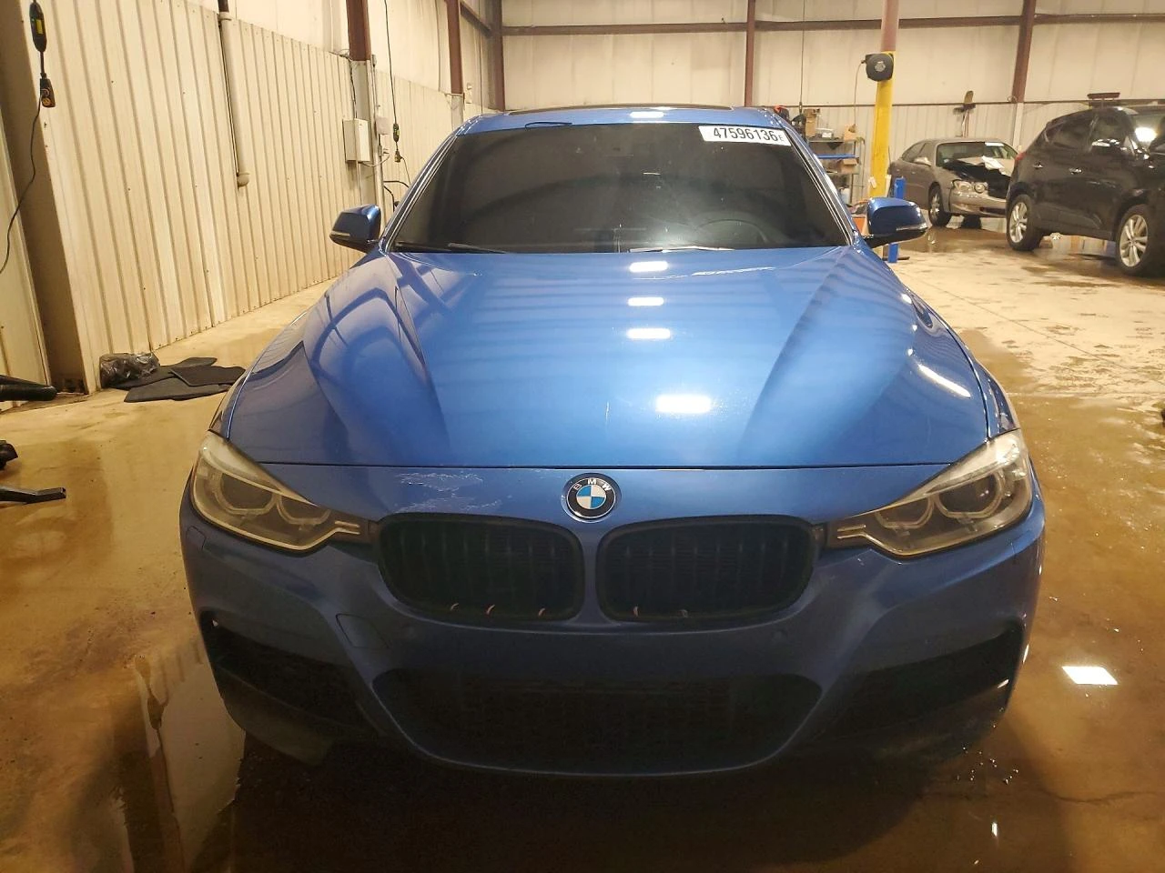 BMW 335 * M-SPORT* HARMAN KARDON* HEAD-UP* ПОДГРЕВ* ШИБИДА, снимка 5 - Автомобили и джипове - 55236939