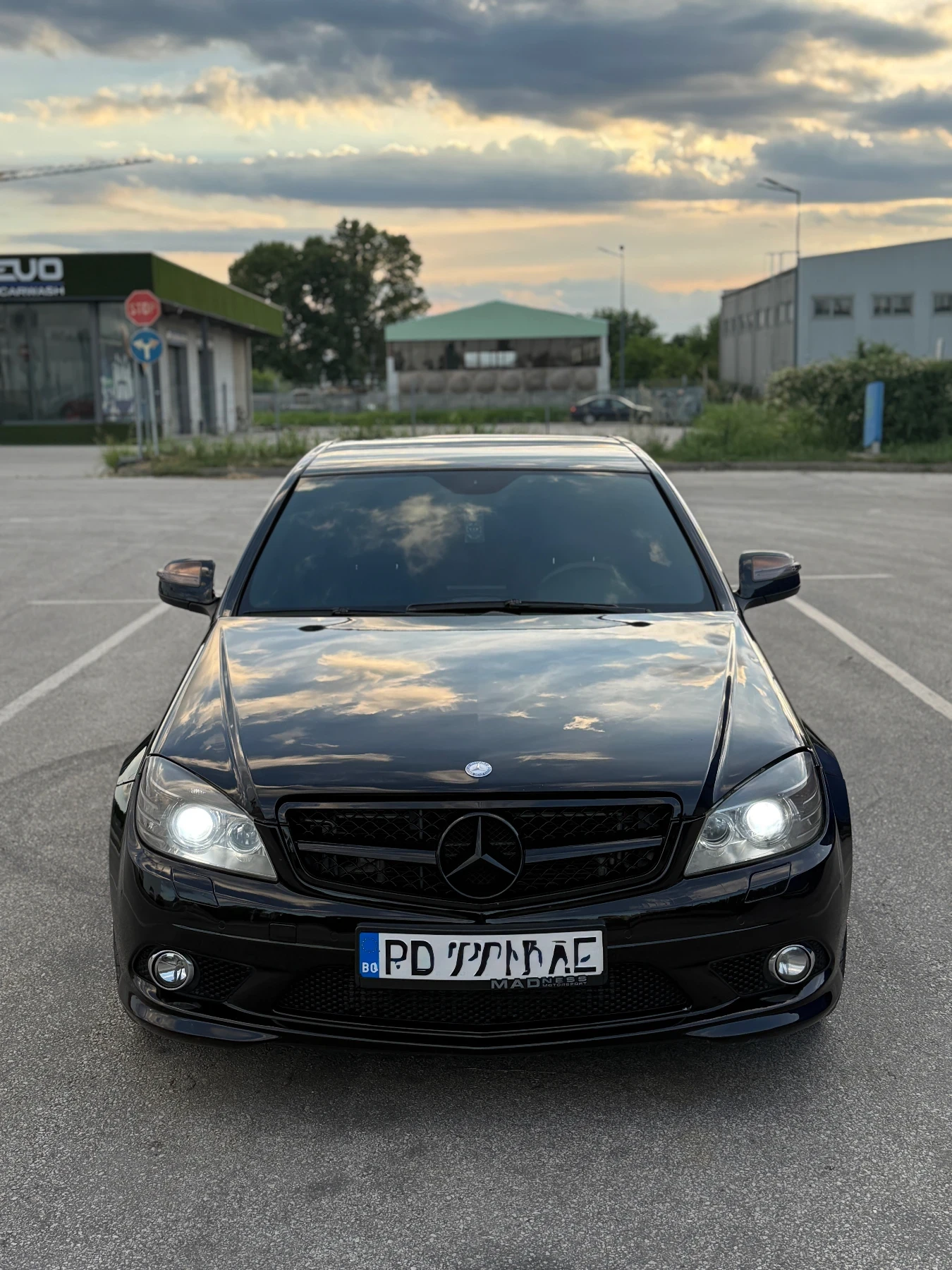 Mercedes-Benz C 320, снимка 8 - Автомобили и джипове - 55593153