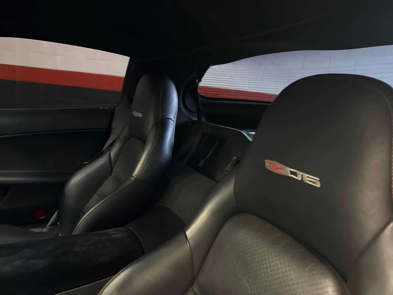 Chevrolet Corvette * Z06 * АВТОКРЕДИТ БЕЗ ПЪРВОНАЧАЛНА ВНОСКА* , снимка 11 - Автомобили и джипове - 55650526