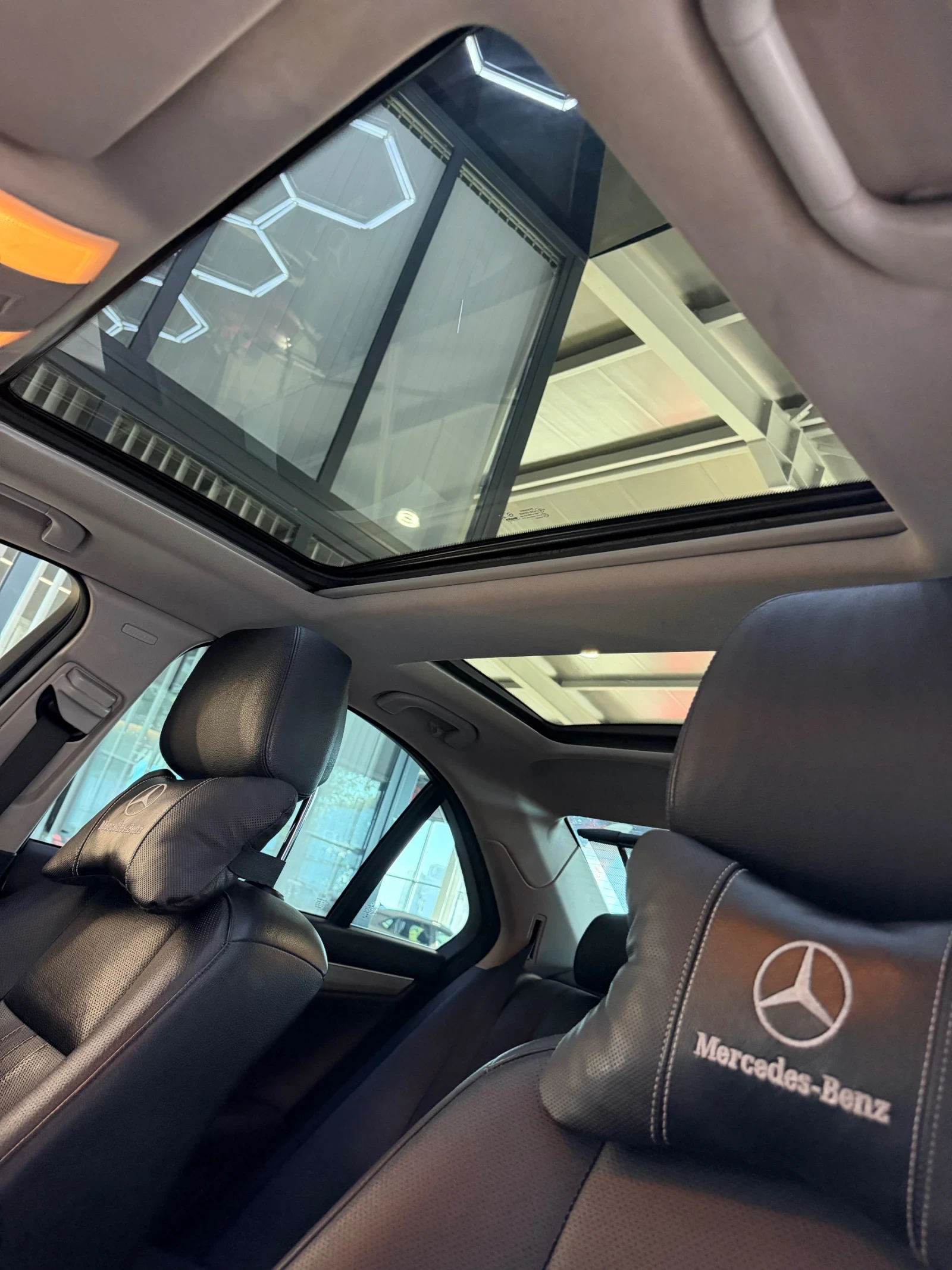 Mercedes-Benz C 220 CDI 4 MATIC* FULL Ekcmpu* ПАНОРАМА * HARMAN/KARDON, снимка 14 - Автомобили и джипове - 55681562