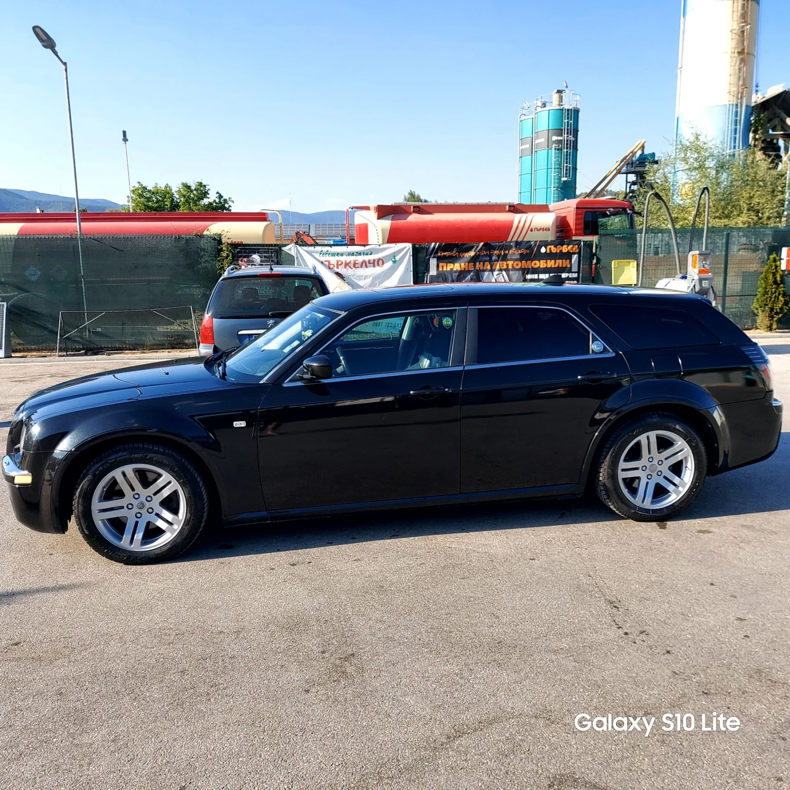 Chrysler 300c 3crd, снимка 6 - Автомобили и джипове - 55692303