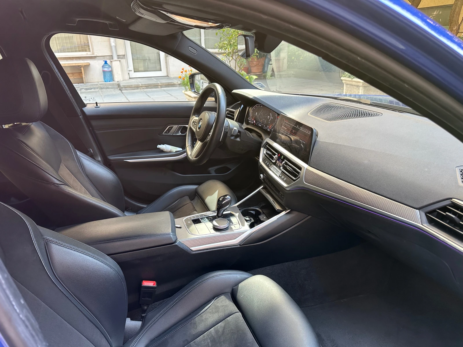 BMW 330 330i xDrive M Sport, снимка 5 - Автомобили и джипове - 55776941