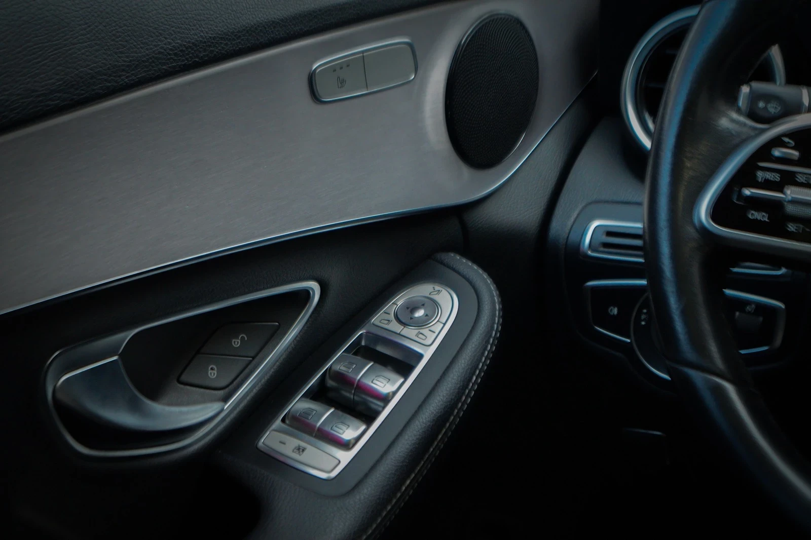 Mercedes-Benz C 220, снимка 15 - Автомобили и джипове - 55931441