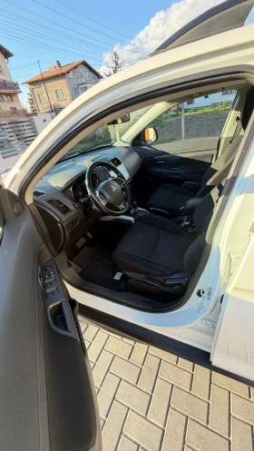 Mitsubishi ASX 2.2 diesel 4x4, снимка 9