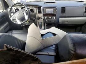 Toyota Sequoia Sr5 * Kрайна цена до БГ* , снимка 8