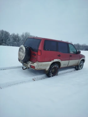 Nissan Terrano, снимка 2