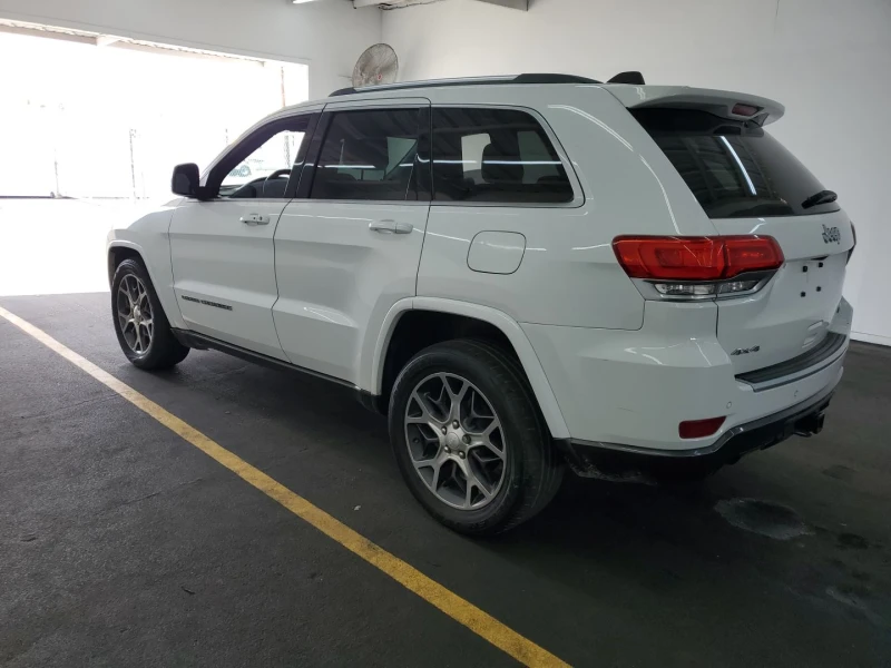 Jeep Grand cherokee Sterling Edition* Крайна цена до България !, снимка 4 - Автомобили и джипове - 47915533