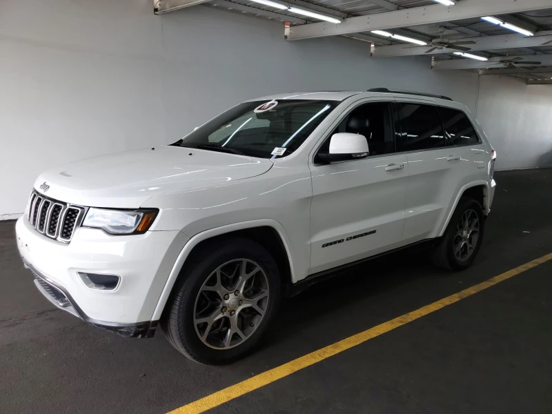 Jeep Grand cherokee Sterling Edition* Крайна цена до България !, снимка 1 - Автомобили и джипове - 47915533